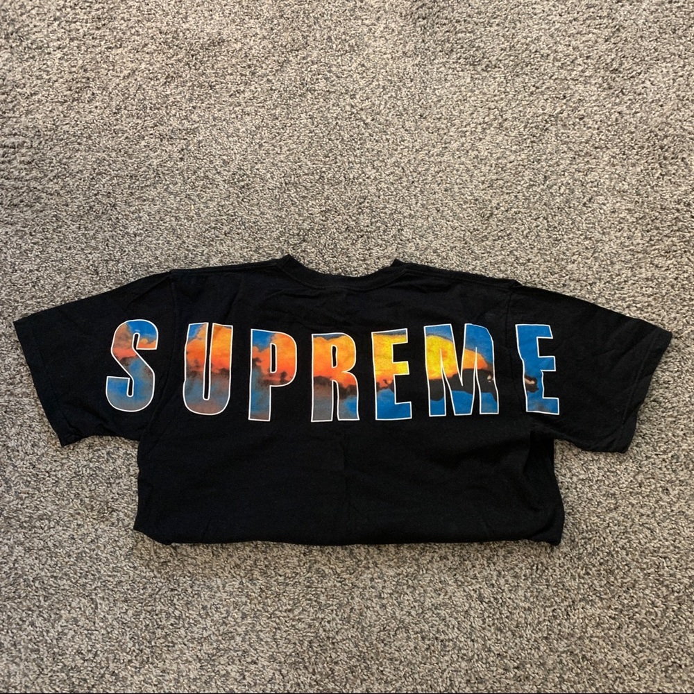 Supreme T-Shirt